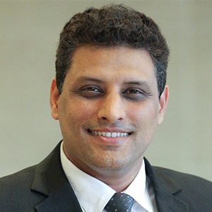Dr. Jeevesh Kapur